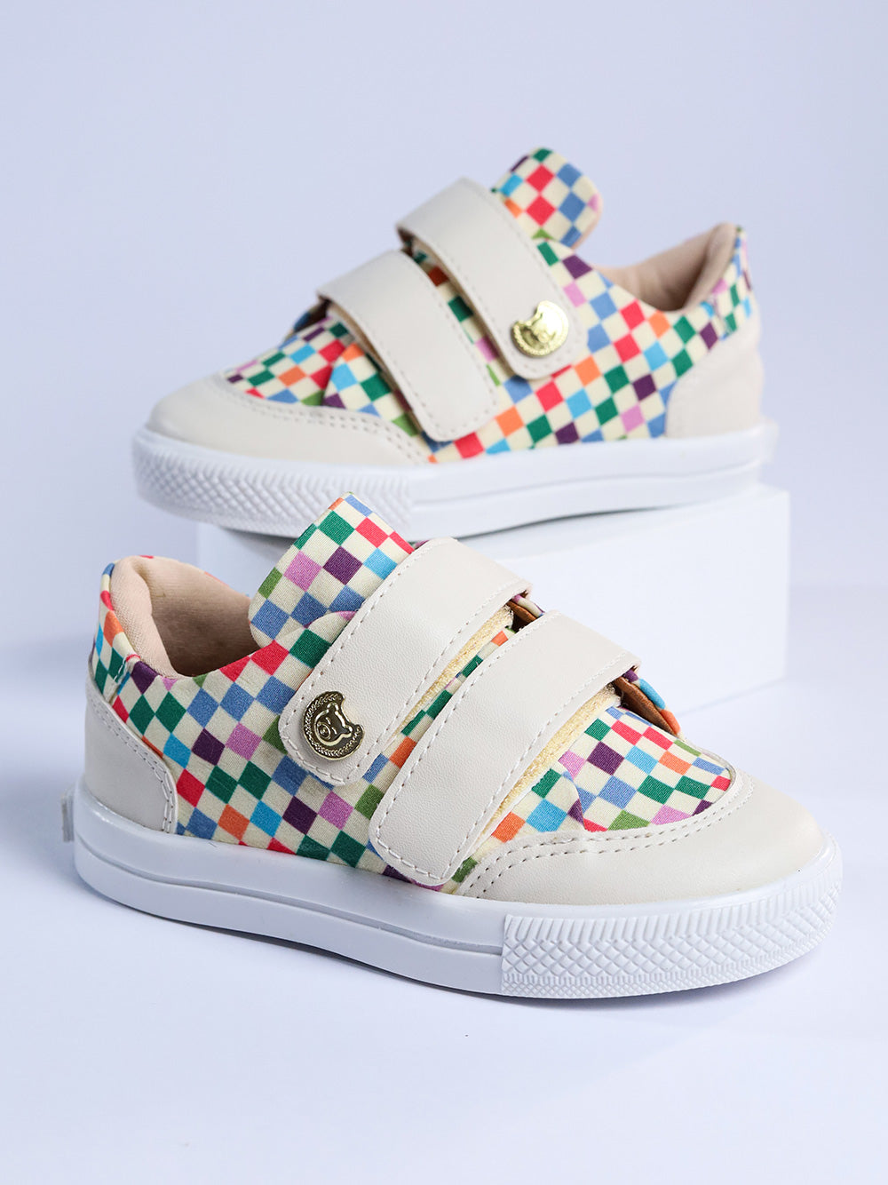 Tênis Otto - Quadriculado com off